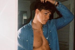 The new star of TikTok Noah Beck: Know his biography