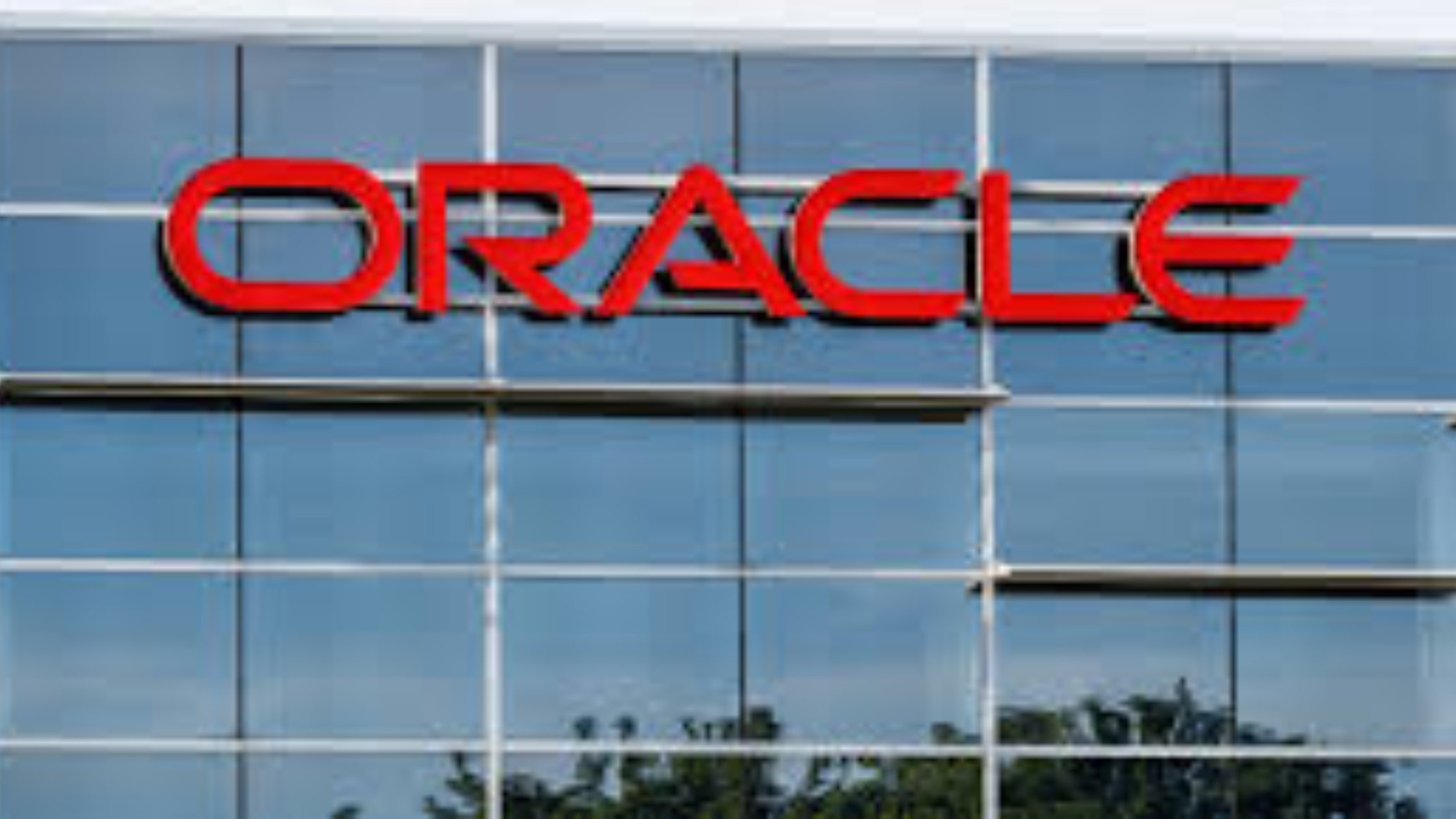 Oracle’s AI-Driven Renaissance: From Legacy Database to Cloud Powerhouse