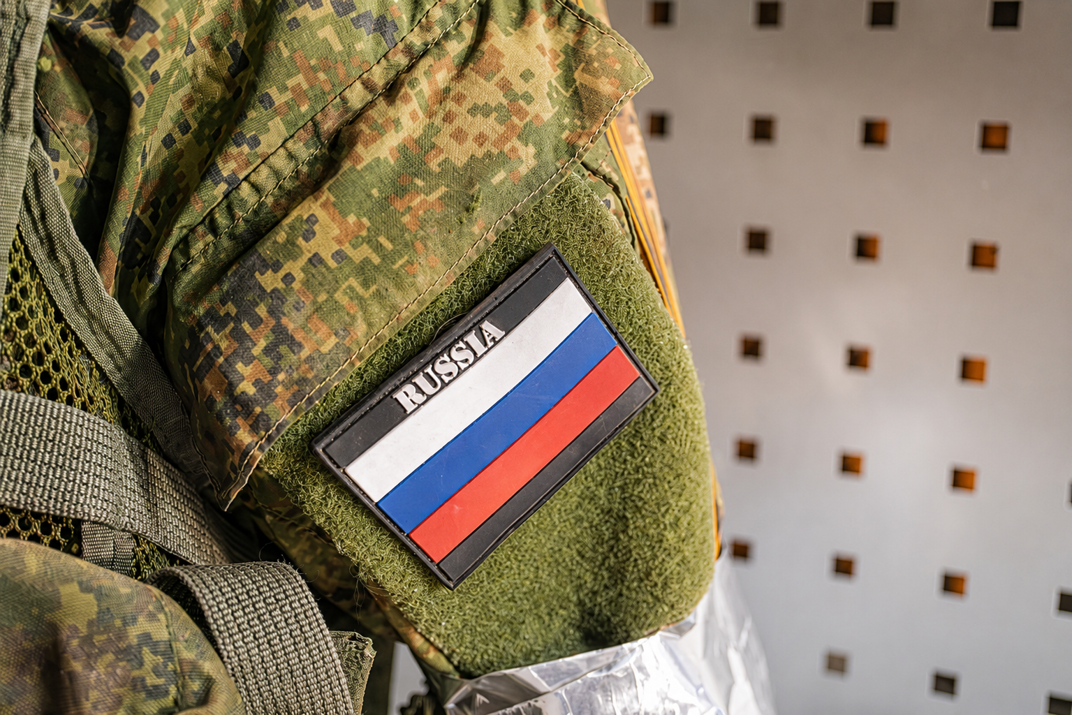 Military Compensation Reports Spark Ethical Debate in Russia